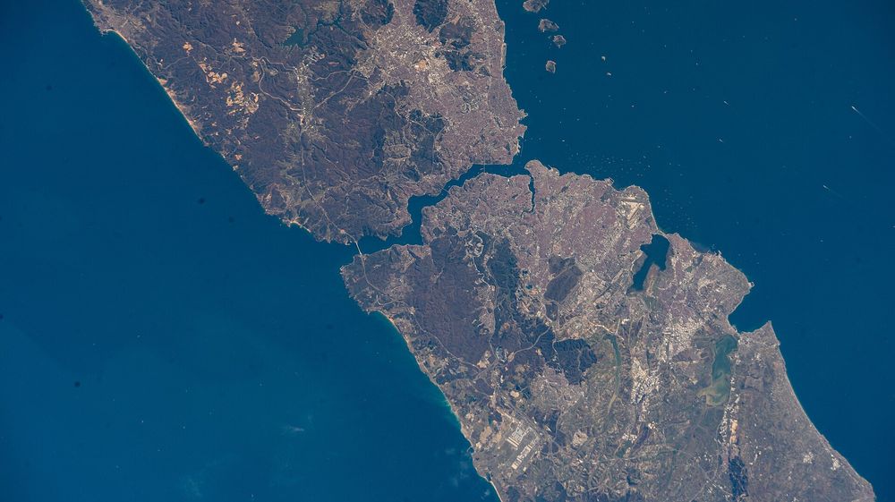 İstanbul Boğazı (uzaydan)